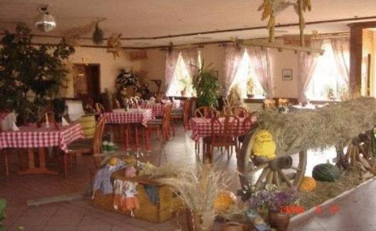 Zeesener Gasthof Hotel Königs Wusterhausen Esterno foto