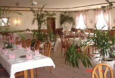 Zeesener Gasthof Hotel Königs Wusterhausen Esterno foto