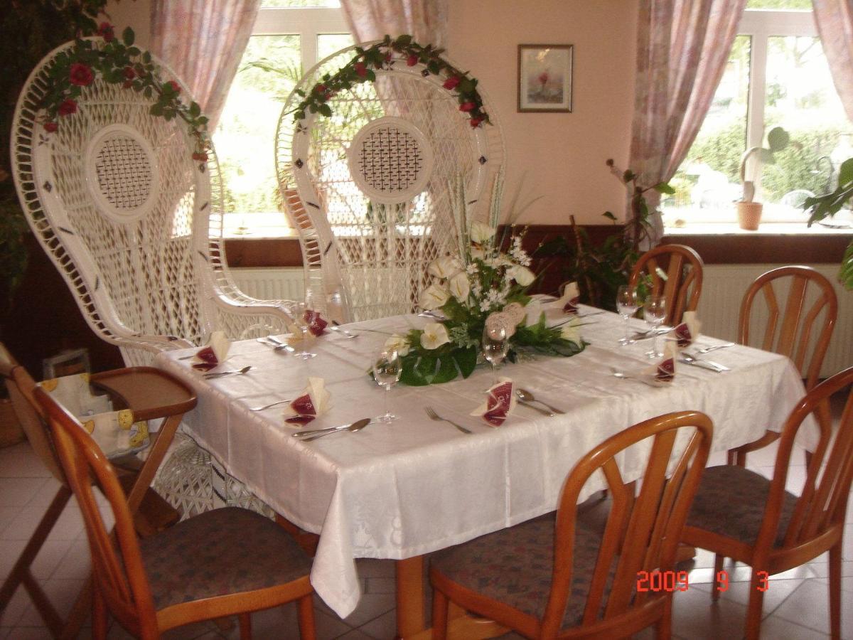 Zeesener Gasthof Hotel Königs Wusterhausen Esterno foto